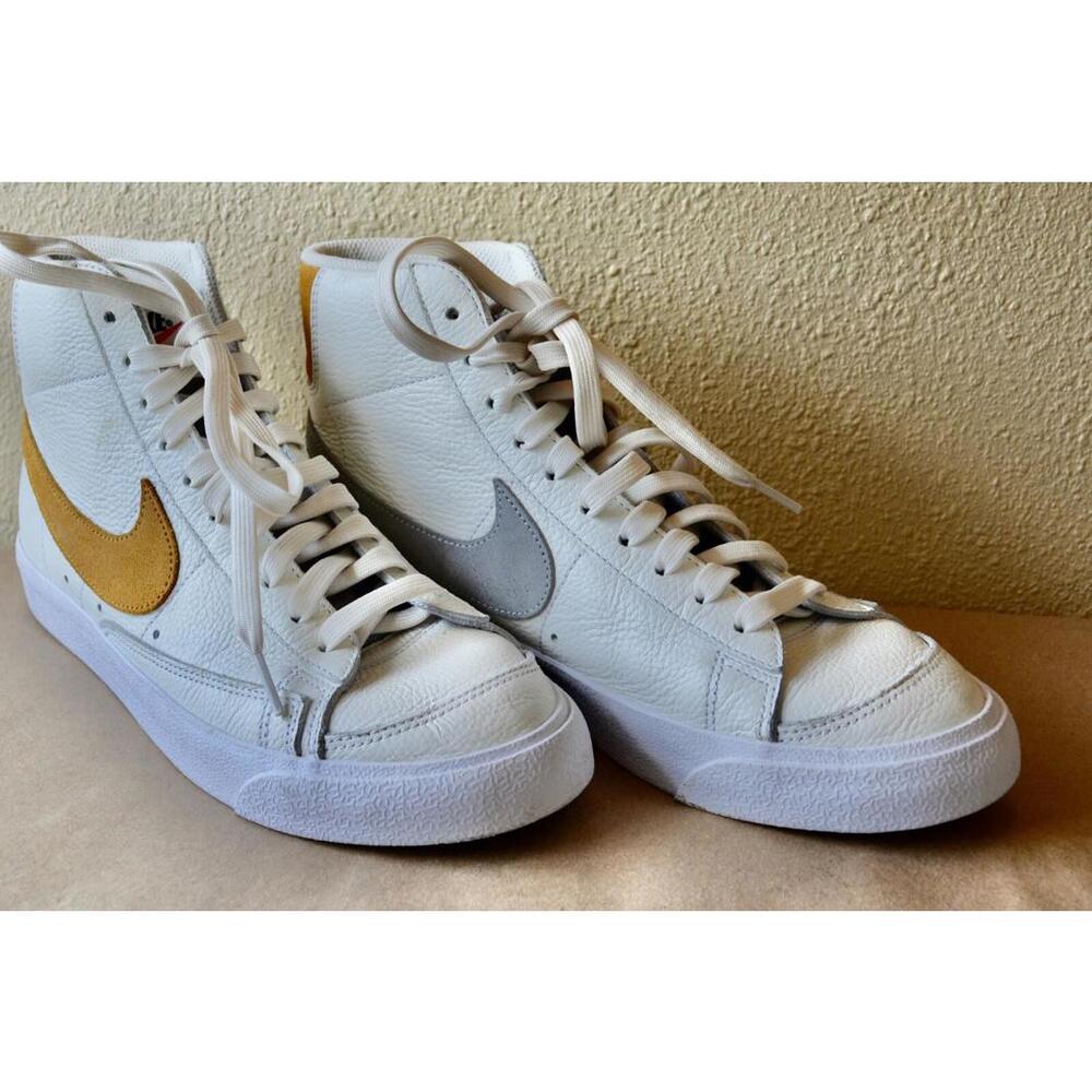 Nike Blazer Mid White/Gold/Grey Womens Sz 9.5 DO7433-900